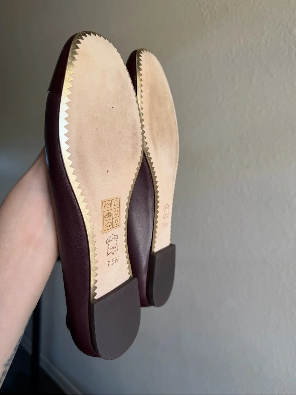 Tory Burch Malbec Chelsea Cap-Toe Leather Flats